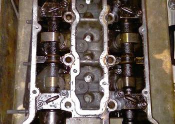 Alfa romeo głowica 2.0 8V twin spark