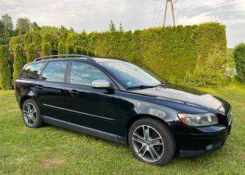 Samochód Volvo V50