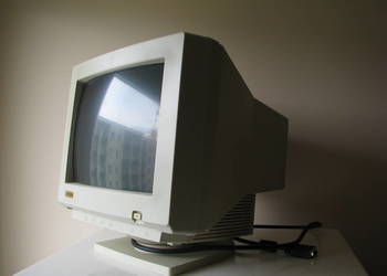 Monitor do komputera CRT Microspot 14 cali 1995r. Retro Gaming PC DOS SVGA