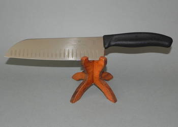 Santoku Victorinox nóż ostrze ryflowane 17cm, doskonała stal