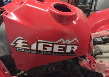 Wypełnienie oslona plastik baku bak suzuki eiger 400