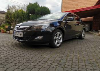Opel Astra j benzyna / jeden właściciel