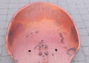 Stare siedzisko siedzenie metalowe Ursus PRL LOFT hoker taboret