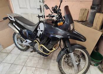Suzuki DR 800 S Big części bak owiewki koła lagi gmole dr800