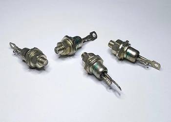 Tyrystor KT710 TESLA  50V 3A