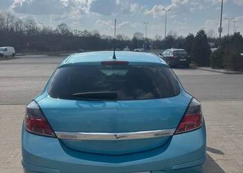 Sprzedam Opel Astra H GTC z 2009 roku.