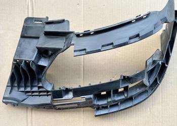 AUDI A4 8W B9 LIFT MOCOWANIE WYDECHU LEWE TYL 8W0807347D