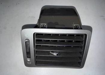 Boczna kratka nawiewu lewa Peugeot 307
