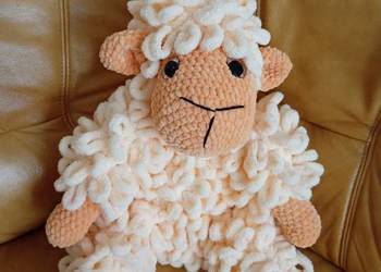 Maskotka pluszowa owieczka kremowa