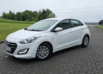 Hyundai i30 lift 1.6 110KM salon Polska