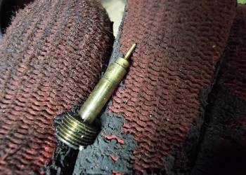 Yamaha FZS 600 Fazer dysza dysze paliwowa gaźników gaźniki części powietrza