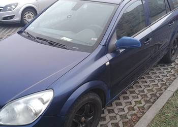 Opel Astra H combi do poprawek blacharsko - lakierniczych