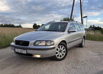 VOLVO V70 2.5TDI MANUAL SKÓRY NAWIGACJA