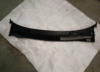 Podszybie plastikowe opel corsa D 13203618