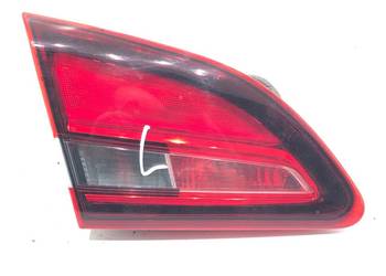 LAMPA TYŁ LEWA WEWNĘTRZNA OPEL ASTRA J Sedan/Limuzyna ŚWIATŁO