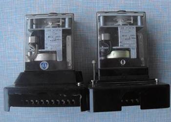 Dwa mało używ. przekaźniki czasowe RTS-61 (220V~, 50 Hz)