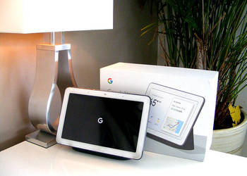 Google Home Hub Primary Edition (oryginał, jak nowy, Google Assistant)