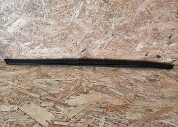 VOLVO XC60 LISTWA SZYBY CZOŁOWEJ LEWY PRZÓD USZCZELKA 30784798