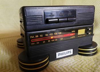 Mini wieża 3w1 Philips z odłączanym walkmanem