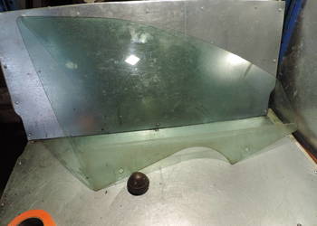 SKODA OCTAVIA 2 II HB SZYBA DRZWI PRAWY PRZÓD