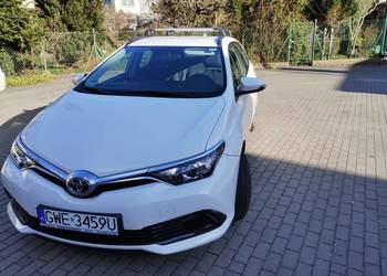Toyota Auris II Kombi, 1,33 Dual VTT-i, niski przebieg