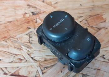 Przełącznik Regulacji Lusterek Chrysler 300m 04760174AF Przełącznik Regulacji Lusterek Chrysler 300m 04760174AF