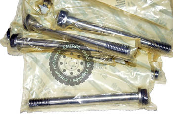 Śruba szpilka głowicy 146 mm Case International 644,844S,745