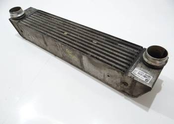 CHŁODNICA INTERCOOLERA BMW E60 E61 3.0D 7791909 (4273564)