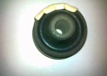 FORD KA  I  TULEJA WAHACZA PRZED. TYLNA L/P NOWA  1035929/T