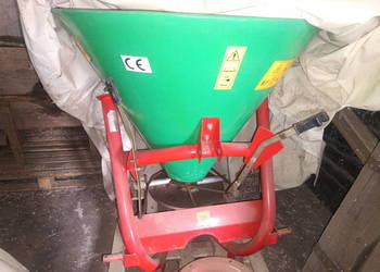 Siewnik do nawozów Lejek