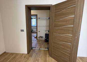 Złota rączka - podejmę się drobnych prac, napraw.