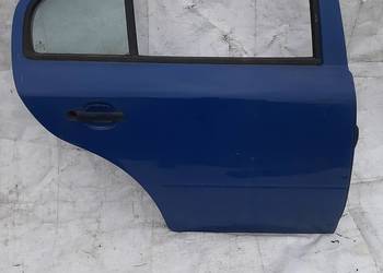 Skoda Octavia 1 drzwi prawe tylne prawy tył niebieskie