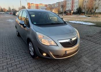 Opel Meriva 1, 4 benzyna  rok  rej 2012
