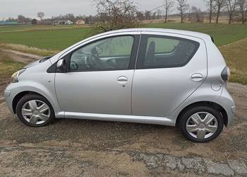 Toyota Aygo 1.0 benzyna 2011r. 60 tys.km sprowadzony