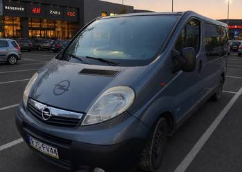 Bus opel vivaro 9os 2.0 diesel