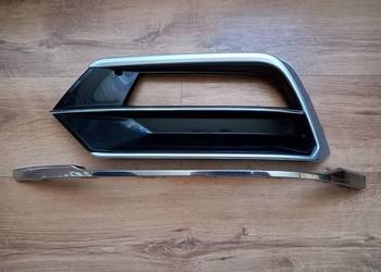 VW Passat B8 Kratka listwa przedniego zderzaka