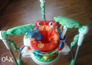 skoczek rainforest jumperoo