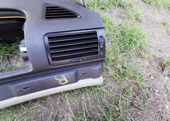 Kratka nawiewu kokpitu prawa BMW E38