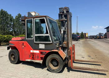 wózek widłowy DANTRUCK 9670 udźwig 7000kg kabina 4-sekcja bliźniacze koła