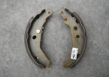 Szczęki hamulcowe Ford Fiesta jedna strona Textar 981010419