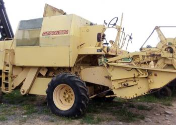 Kombajn New Holland 1520 m122 silnik ford 2712E części