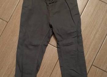 Spodnie jeansowe chłopięce