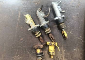 Pompka cylinderek New Holland 1540 1550 8030 8040 8050 8055 8060