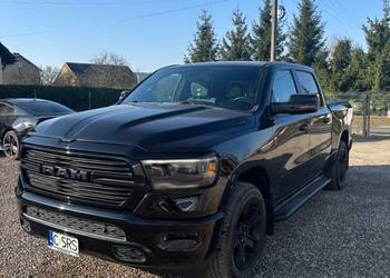 Ram 1500 / 5.7/ HEMI V8 • z USA • zarejestrowany • sprawny • mocny