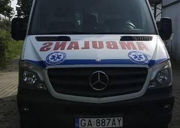 Ambulans karetka Mercedes sprinter  319 cdi przejscie 220 tyskm