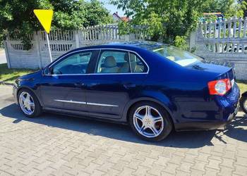 VW JETTA 2.0 FSI 150KM KLIMA SKORA ELEKTRYKA  GWINTOWANE ZAWIESZENIE