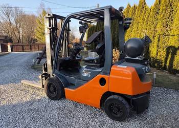 Wózek widłowy Toyota 8 2,5 t