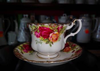 Filiżanka do herbaty, Old Country Roses Royal Albert . Róże