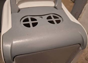 Sprzedam kuwete zamykaną marki ani one