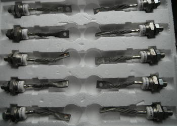 D00-150R-02 Dioda prostownicza 150A 200V Unitra Nowe